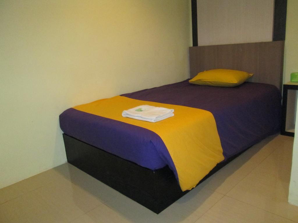 Green Leaf Hotel 2*