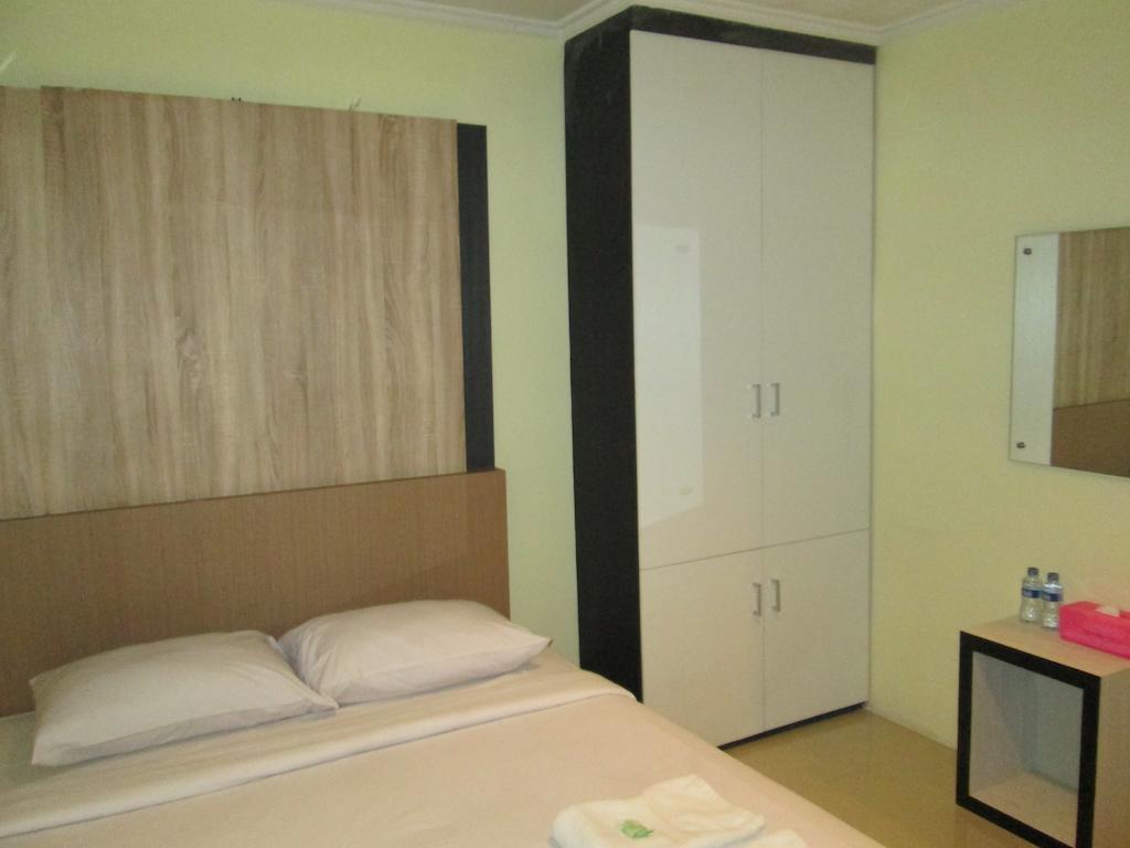 Green Leaf Hotel 2*